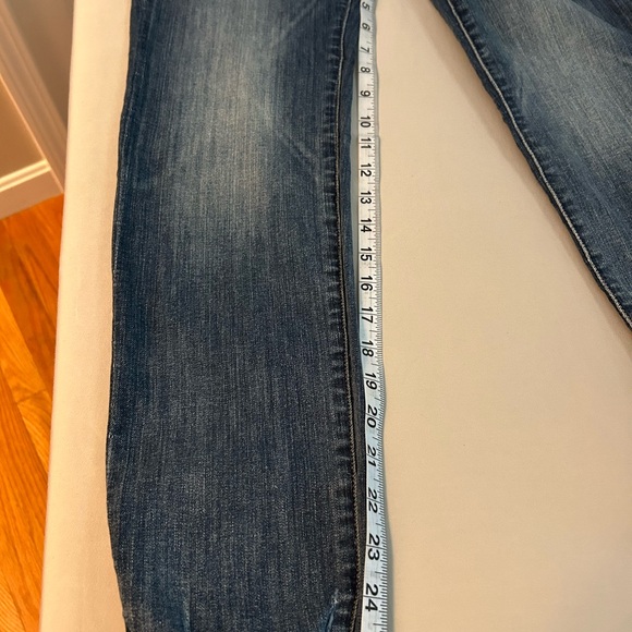 Express Super High Rise Jeans Size 4R - Picture 10 of 15